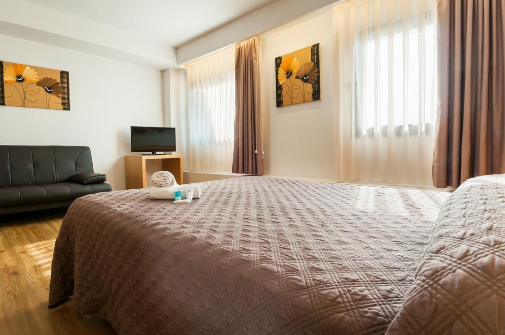 Hotel Ruta De Europa Vitoria-Gasteiz Eksteriør bilde